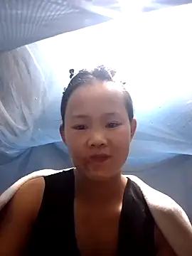 Snapshot of Alice_wo chatting on October 6, 9:34 pm Alice wo online show from October 6, 9:34 pm