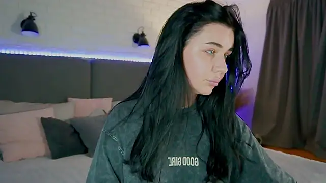 Snapshot of Black___Barbie chatting on September 28, 7:52 pm Black Barbie online show from September 28, 7:52 pm