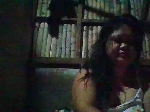 Snapshot of clisexmebbxxx chatting on October 25, 2:13 pm clisexmebbxxx online show from October 25, 2:13 pm