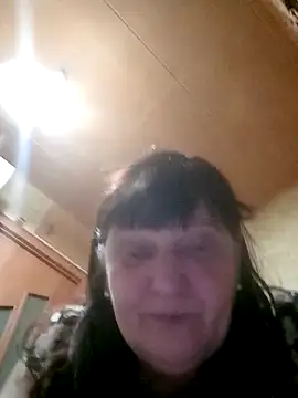 Apeesynka55211 online show from March 7, 9:34 pm