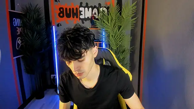 JaremyHarris online show from November 28, 5:04 pm