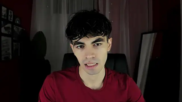 JaremyHarris online show from January 11, 9:31 pm