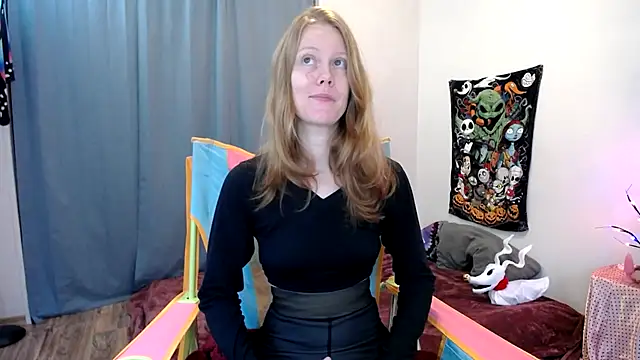 Snapshot of naughtyfox89 chatting on October 13, 5:24 pm naughtyfox89 online show from October 13, 5:24 pm