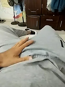 Valen Squirt04 online show from October 3, 5:10 pm