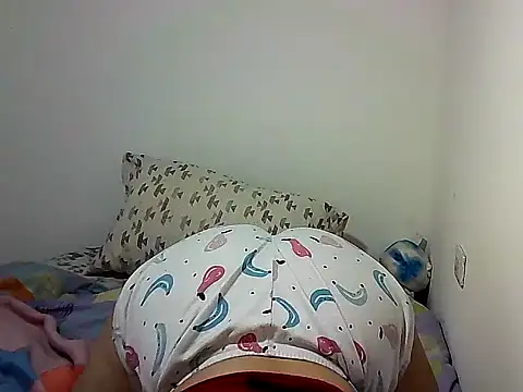 Honey Alix online show from December 2, 5:02 am