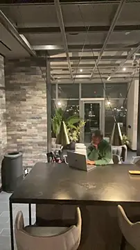 tia   fox online show from November 9, 8:01 am