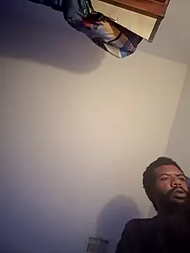 Snapshot of MrBigDickShow chatting on November 3, 3:30 am MrBigDickShow online show from November 3, 3:30 am