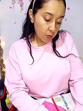 linda swett online show from April 4, 12:20 am