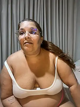 Livpoppe online show from April 15, 6:37 pm