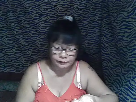 joy cute online show from December 18, 12:06 am