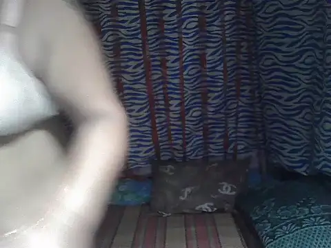 Snapshot of joy_cute chatting on February 12, 11:44 pm joy cute online show from February 12, 11:44 pm