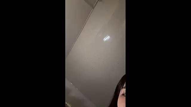 Snapshot of xiaowan_x chatting on February 20, 3:23 pm xiaowan x online show from February 20, 3:23 pm