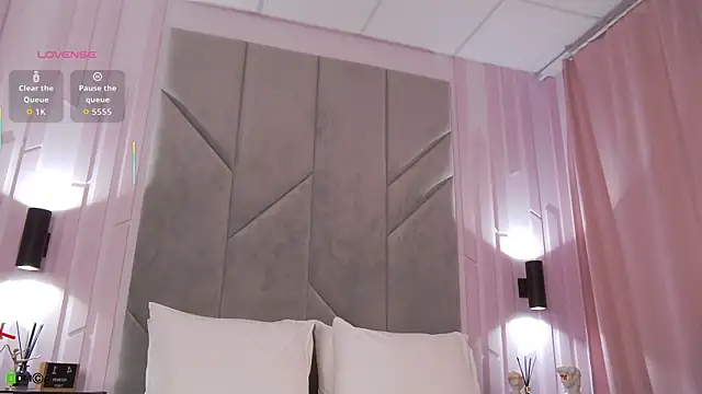 AnnaNoir online show from April 17, 1:41 am