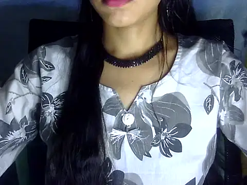 Snapshot of Shazi_1 chatting on June 7, 1:26 pm Shazi 1 online show from June 7, 1:26 pm