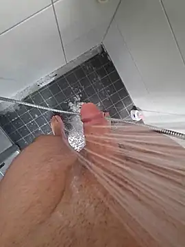 Snapshot of b3no_beso007 chatting on February 5, 3:16 pm b3no beso007 online show from February 5, 3:16 pm