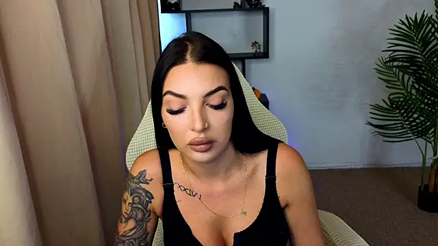 Snapshot of Raven_Ink chatting on October 13, 9:20 am Raven Ink online show from October 13, 9:20 am