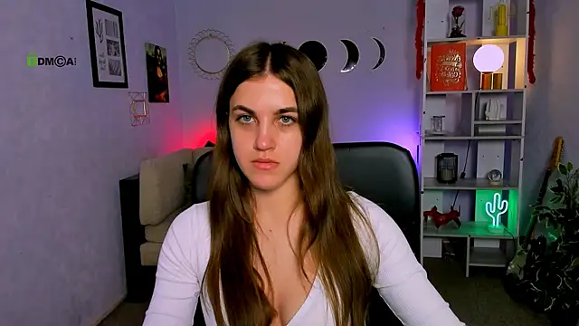 lina fox12 online show from April 24, 12:18 pm