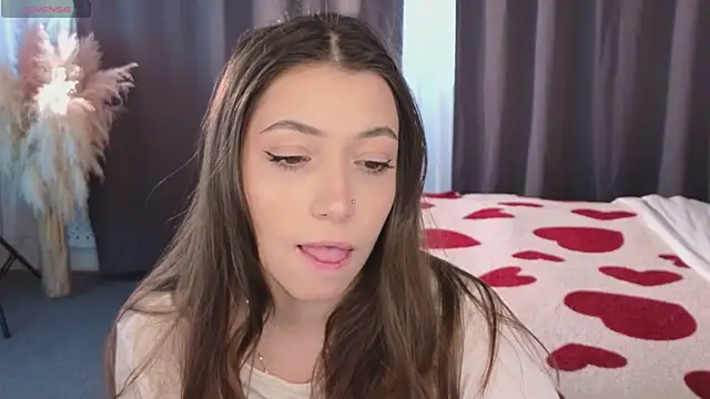 Snapshot of slow_flower chatting on February 18, 12:23 pm slow flower online show from February 18, 12:23 pm