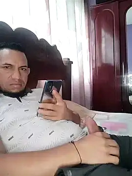 Snapshot of fayola20 chatting on September 29, 6:24 pm fayola20 online show from September 29, 6:24 pm