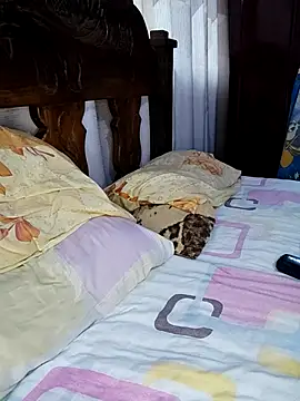 Snapshot of fayola20 chatting on October 4, 8:18 pm fayola20 online show from October 4, 8:18 pm