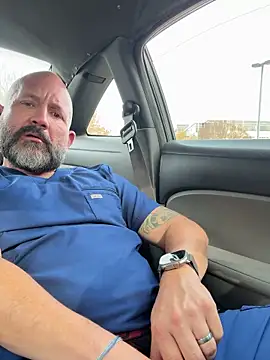 Snapshot of fuckadilf chatting on November 25, 5:35 pm fuckadilf online show from November 25, 5:35 pm