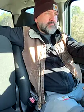 Snapshot of fuckadilf chatting on November 29, 6:44 pm fuckadilf online show from November 29, 6:44 pm