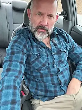 Snapshot of fuckadilf chatting on December 21, 5:20 pm fuckadilf online show from December 21, 5:20 pm