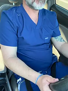 Snapshot of fuckadilf chatting on January 13, 4:12 pm fuckadilf online show from January 13, 4:12 pm