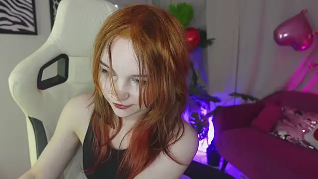 Staymonica online show from February 14, 1:19 pm