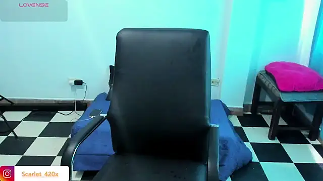 Scarlett  Cooper   online show from March 19, 8:46 pm