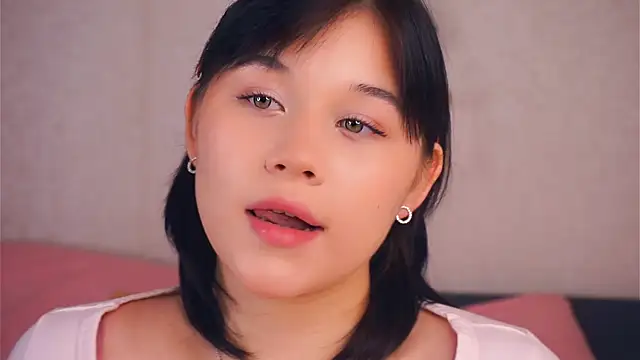 EviaVanveen online show from December 18, 7:36 am