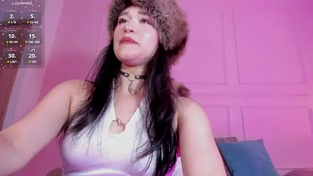Goth Alice online show from June 8, 5:24 pm