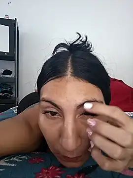 Snapshot of Lucyfoox chatting on October 4, 3:43 pm Lucyfoox online show from October 4, 3:43 pm