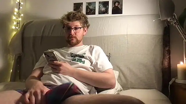 Angus80085 online show from November 13, 9:36 pm