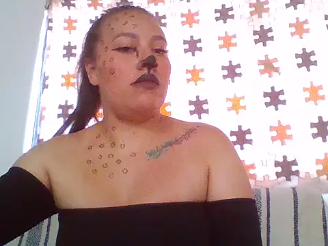 Snapshot of Meloddy__ chatting on October 16, 3:02 pm Meloddy   online show from October 16, 3:02 pm