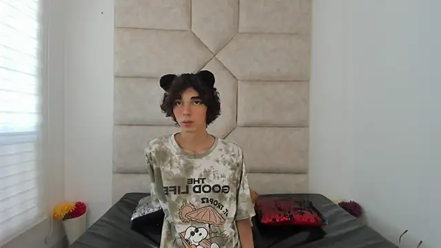 Scaarlett 22  online show from October 2, 5:42 pm