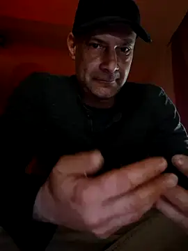 Snapshot of ChicoloXXX chatting on May 20, 10:27 pm ChicoloXXX online show from May 20, 10:27 pm