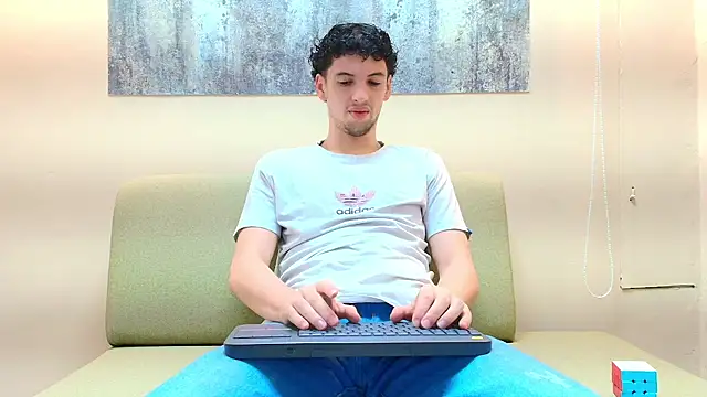 ISRAEL GRAY online show from October 9, 12:14 pm