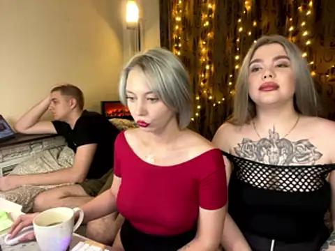 Sex Vibe couple online show from January 13, 7:41 pm