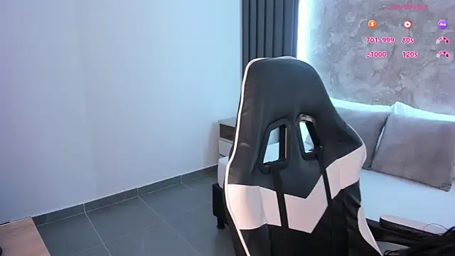 Snapshot of dalia_spinters chatting on December 19, 7:32 pm dalia spinters online show from December 19, 7:32 pm