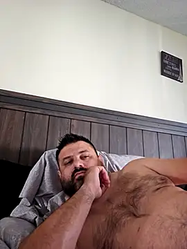 Roddog18 online show from February 3, 6:46 pm