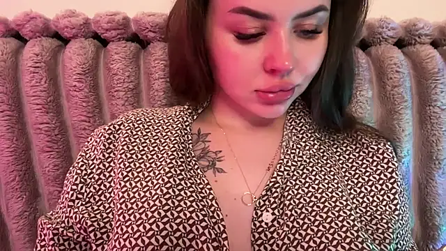 AlmaryKim online show from July 7, 9:08 pm