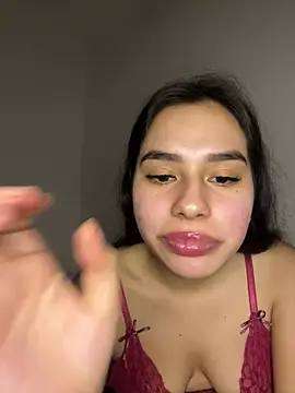 Brianna bunny05 online show from April 27, 3:48 am