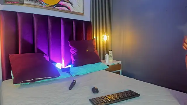 Dylan Katte online show from March 1, 4:47 am