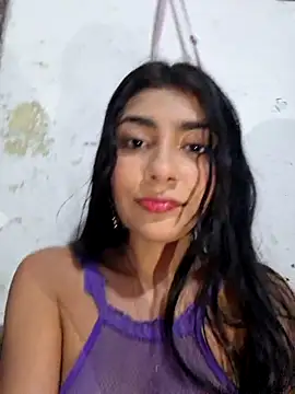 Snapshot of Sweed-virgin-pussy chatting on June 30, 12:11 am Sweed-virgin-pussy online show from June 30, 12:11 am