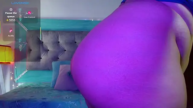 roxx iie online show from October 19, 7:25 pm