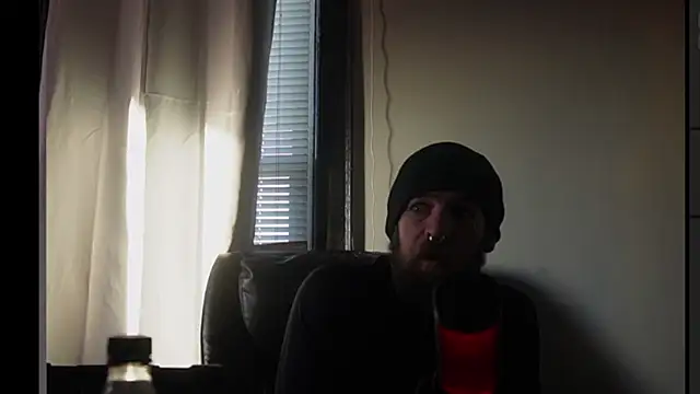 Vox Personas online show from December 18, 10:05 pm