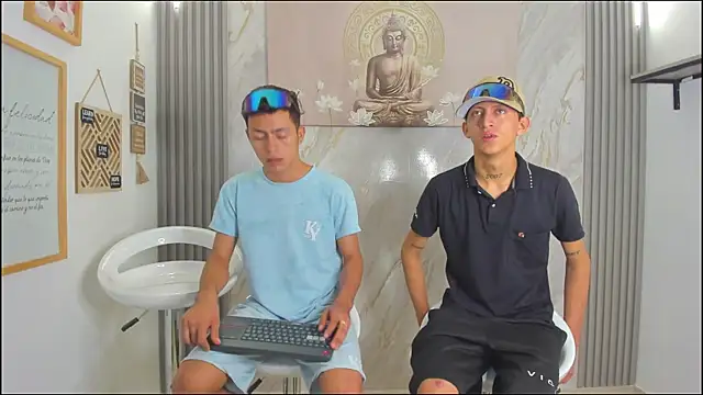 VERY HOT GUYS online show from January 7, 1:13 pm