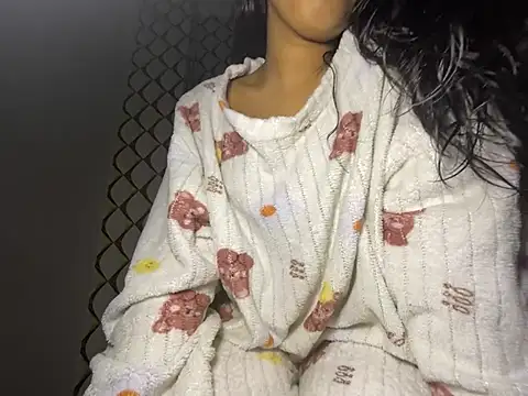 dubyzubygirl online show from February 13, 8:05 pm