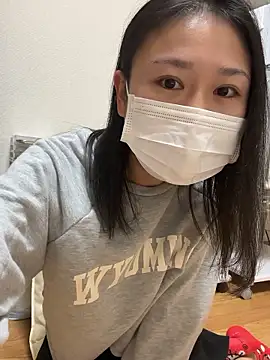 mia2 jp online show from November 5, 11:54 am